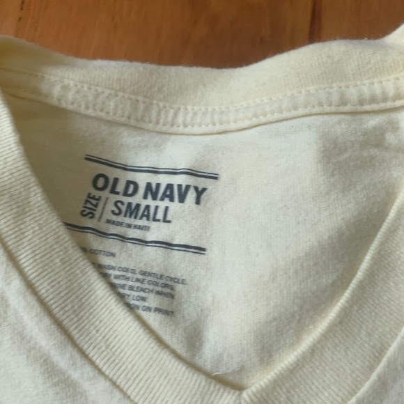 Old Navy V-Neck Tees - Picture 2 of 7